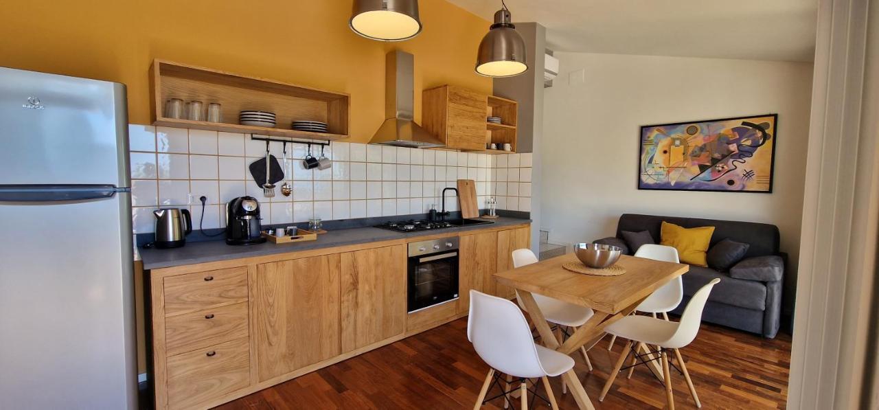 Petrasicula Apartment Ачи-Трецца Екстер'єр фото